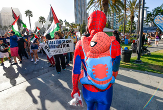 Illustration for article titled All The Best 2014 Comic-Con Cosplay We Haven't Shown You (Yet)